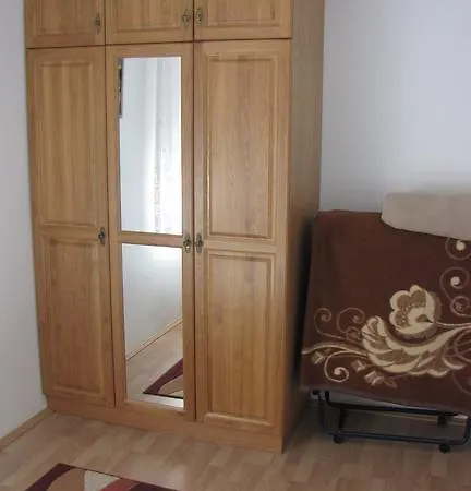 Schmidt Apartment *